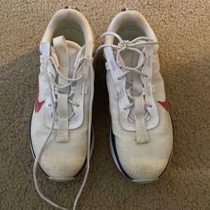 Nike Shoes, Good quality, Look new with cleaning, Worn a few times